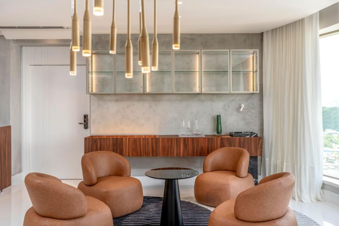 Apartamento mobiliado no Yachthouse by Pininfarina – 4 suítes, 3 vagas e 261m² privativos em Balneário Camboriú