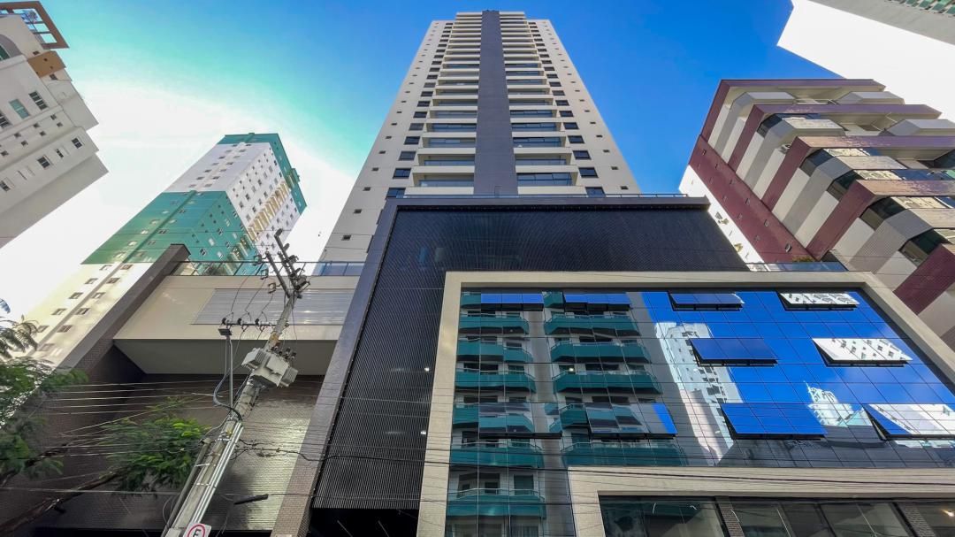 Apartamento a venda no residencial Tesla em Balneário Camboriú